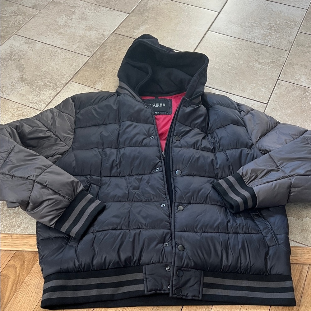 GUESS Men's Two-Tone Black and Gray Puffer Jacket